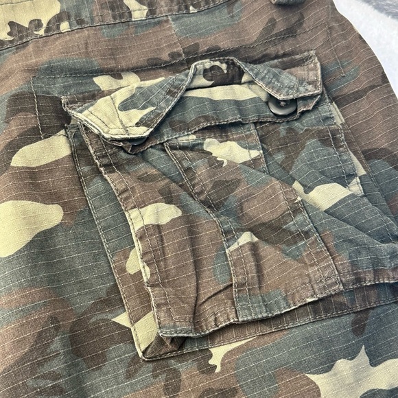 LA Gate Men Shorts, size  42 Camouflaged pattern  Cargo Men Shorts Big And Tall - Picture 9 of 9